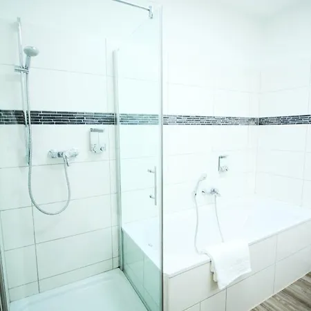 Apartamento Secret Hideaways Space Loft Wohndesign Auf 2 Etagen L 450m Bis Uni *