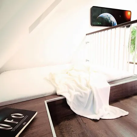 Space Loft Wohndesign Mit 2 Schlafzimmern L 450m Bis Uni דירה