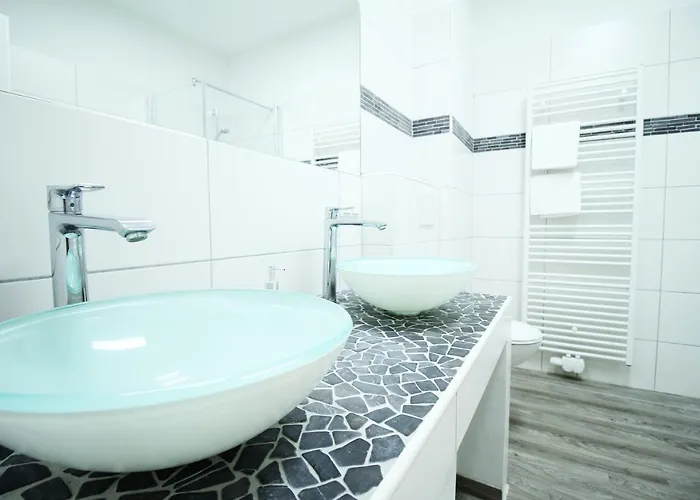 Space Loft Wohndesign Mit 2 Schlafzimmern L 450m Bis Uni * דיסבורג